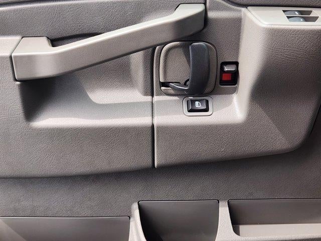 2026 Chevrolet Express Passenger LS