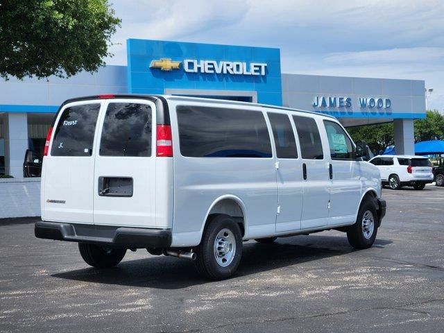 2026 Chevrolet Express Passenger LS
