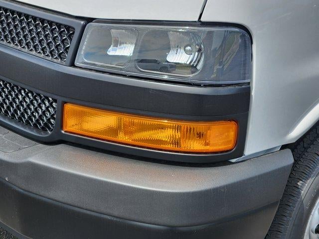 2026 Chevrolet Express Passenger LS