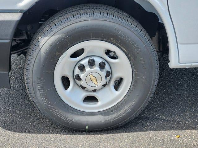 2026 Chevrolet Express Passenger LS