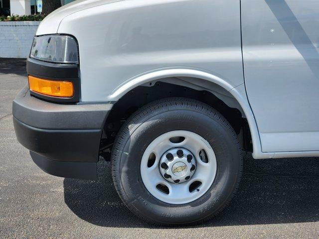 2026 Chevrolet Express Passenger LS