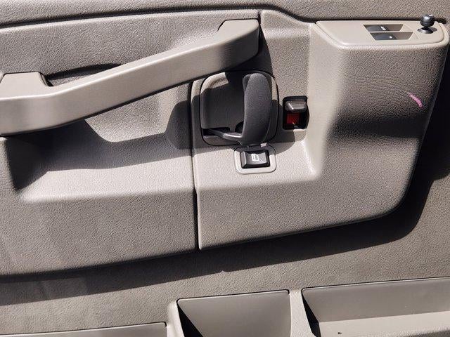 2026 Chevrolet Express Passenger LS