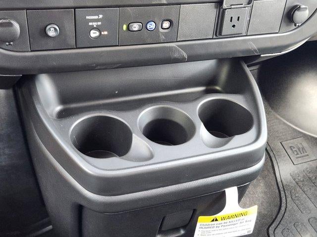 2026 Chevrolet Express Passenger LS