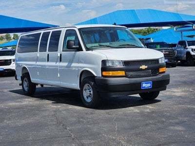 2026 Chevrolet Express Passenger LS