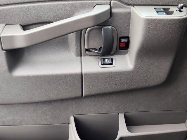 2026 Chevrolet Express Passenger LS
