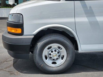 2026 Chevrolet Express Passenger LS
