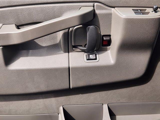 2026 Chevrolet Express Passenger LS