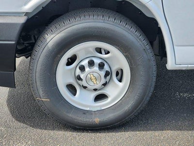 2026 Chevrolet Express Passenger LS