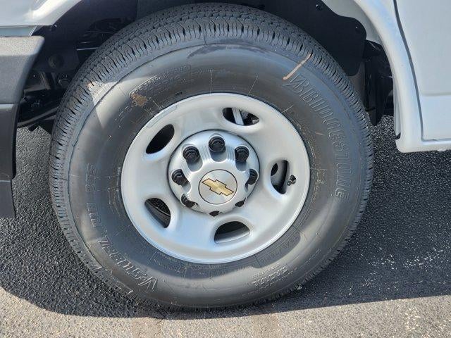 2026 Chevrolet Express Passenger LS