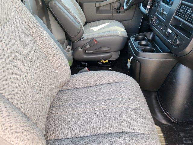 2025 Chevrolet Express Cutaway 3500 Base