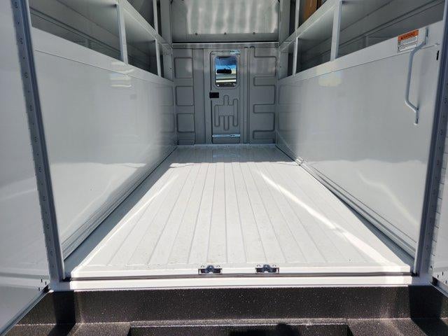 2025 Chevrolet Express Cutaway 3500 Base