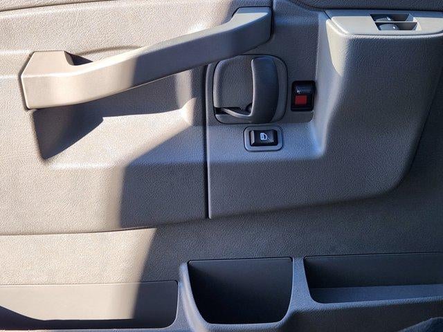 2025 Chevrolet Express Cutaway 3500 Base