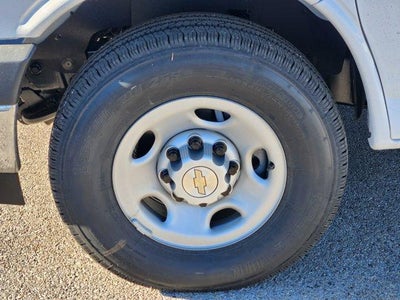 2025 Chevrolet Express Cutaway 3500 Base