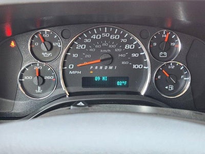 2025 Chevrolet Express Cutaway 3500 Base