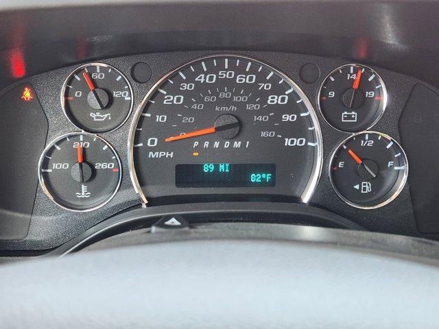 2025 Chevrolet Express Cutaway 3500 Base