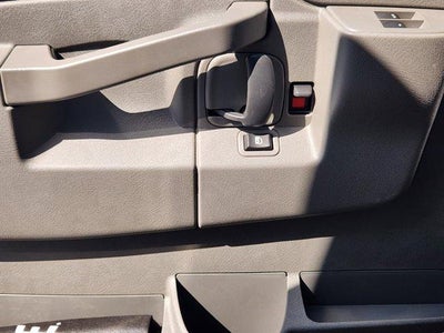 2025 Chevrolet Express Cutaway 3500 Base