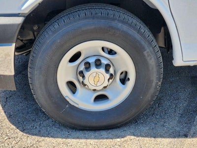 2025 Chevrolet Express Cutaway 3500 Base