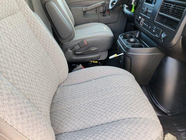 2025 Chevrolet Express Cutaway 3500 Base