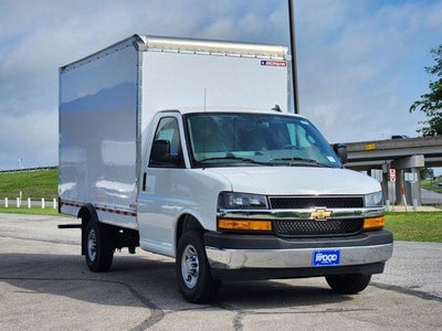 2026 Chevrolet Express Cutaway 3500 Base