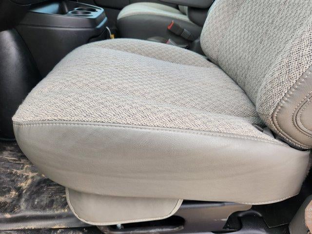 2026 Chevrolet Express Cutaway 3500 Base