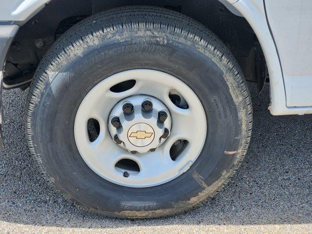 2026 Chevrolet Express Cutaway 3500 Base