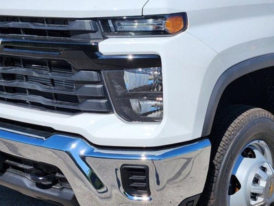 2025 Chevrolet Silverado 3500 HD Chassis Cab Work Truck