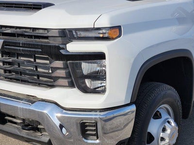 2025 Chevrolet Silverado 3500 HD Chassis Cab Work Truck