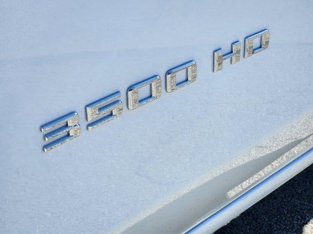 2026 Chevrolet Silverado 3500 HD Chassis Cab LT