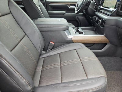 2026 Chevrolet Silverado 3500 HD High Country DRW