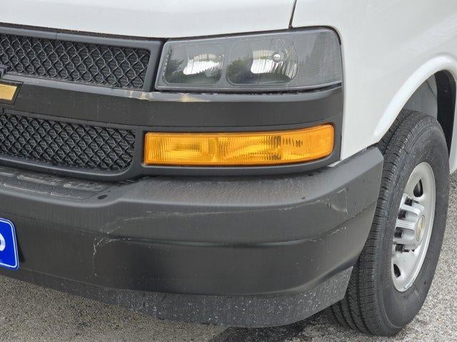 2025 Chevrolet Express Cargo 2500 Base