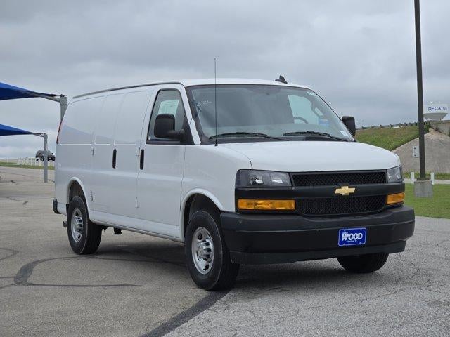 2025 Chevrolet Express Cargo 2500 Base