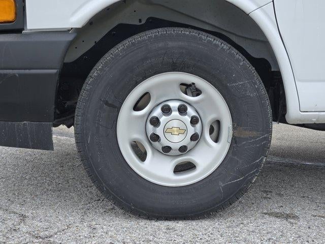 2025 Chevrolet Express Cargo 2500 Base