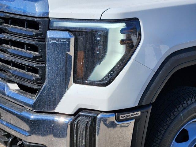 2026 GMC Sierra 3500 HD Chassis Cab Pro