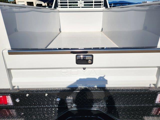 2025 GMC Sierra 2500 HD Pro