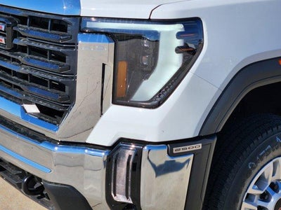 2025 GMC Sierra 2500 HD Pro