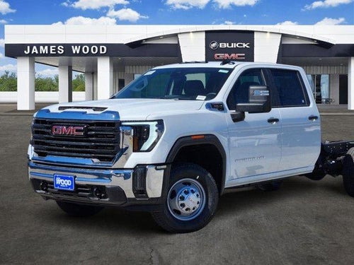 2026 GMC Sierra 3500 HD Chassis Cab Pro
