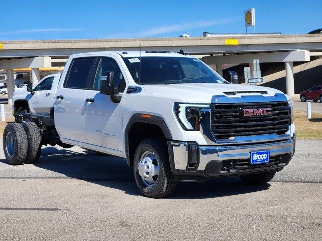 2026 GMC Sierra 3500 HD Chassis Cab Pro