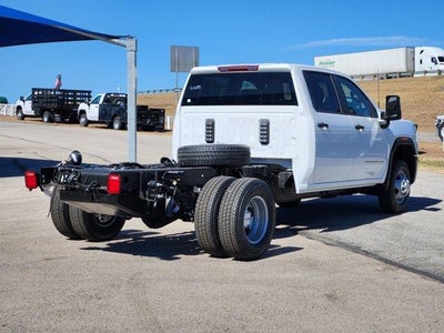 2026 GMC Sierra 3500 HD Chassis Cab Pro