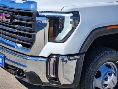 2026 GMC Sierra 3500 HD Chassis Cab Pro