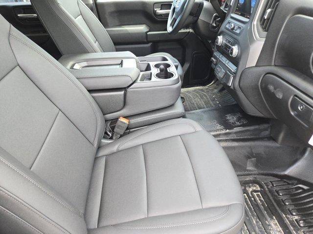 2025 GMC Sierra 3500 HD Chassis Cab Pro