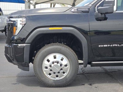 2026 GMC Sierra 3500 HD Denali Ultimate DRW