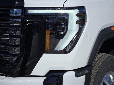 2026 GMC Sierra 3500 HD Denali Ultimate DRW