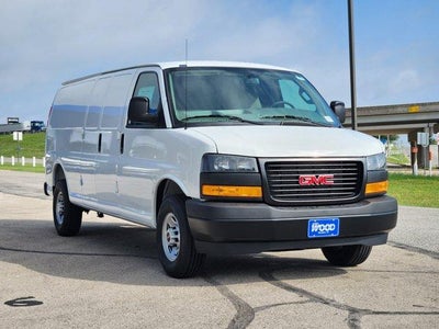 2026 GMC Savana Cargo Base