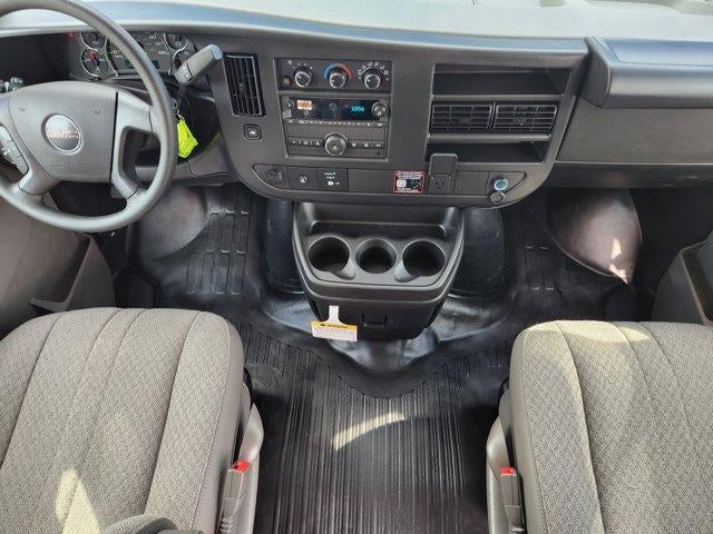 2026 GMC Savana Cargo Base