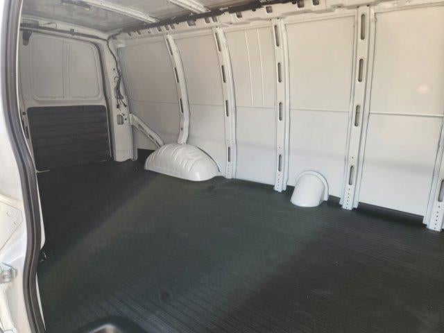 2026 GMC Savana Cargo Base