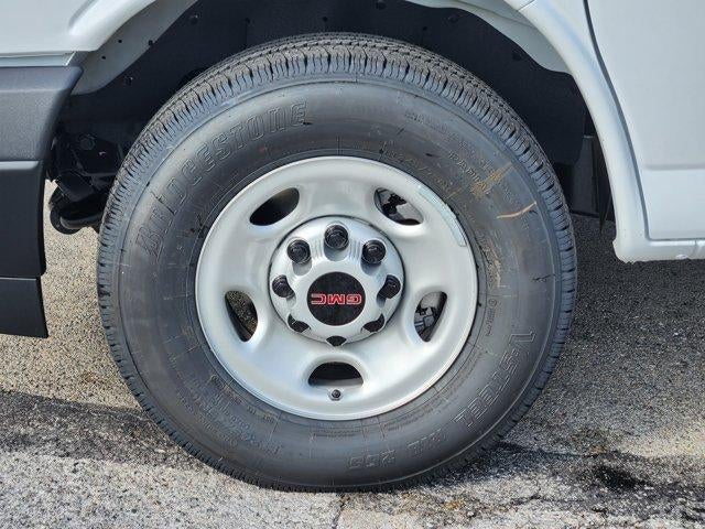 2026 GMC Savana Cargo Base