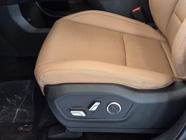 2027 Hyundai SANTA FE Hybrid Limited 6P