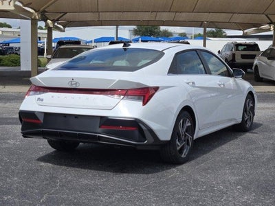 2026 Hyundai ELANTRA Limited