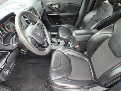 2020 Jeep Cherokee Altitude