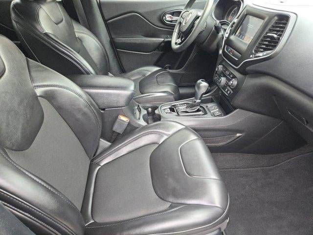 2020 Jeep Cherokee Altitude